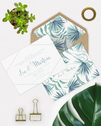 Invitación de boda con palmeras y plantas